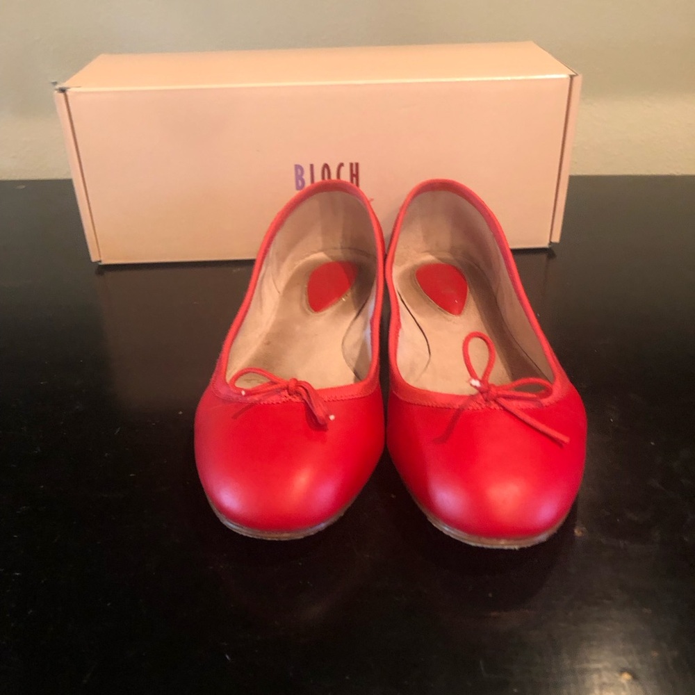 BLOCH BALLET SHOES LEATHER RED SIZE-8 PREOWNED
